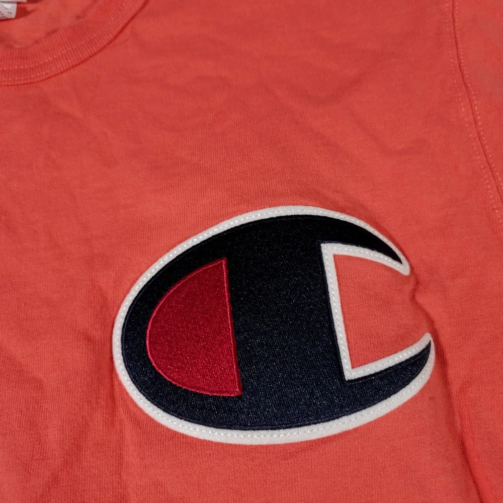 Champion T-Shirt Mens XL Pink Big C Chenille Logo Patch Short Sleeve Tee - Picture 2 of 6